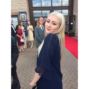 Meet your Posher, Holly